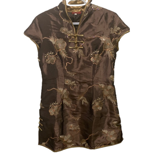 V-neck Knot Button Women Qipao 
Tight Cap Sleeves Short Cheongsam Women’s Medium